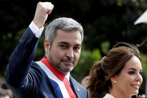 Mario Abdo Benítez y su esposa Paraguay rectifica su postura respecto a la ciudad santa de Al Quds